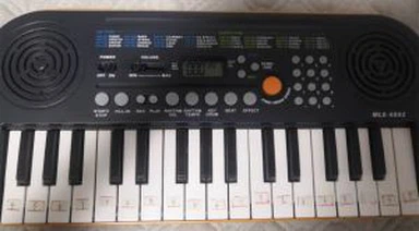 Toy Electronic Keyboard